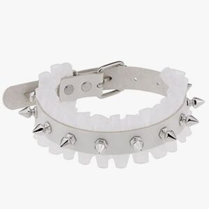 Gothic white Spike & Lace Neck Choker, Adjustable Strap, Vegan Lea…